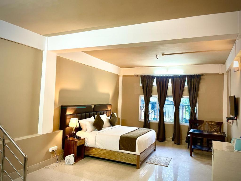 La Colline Resort Kohima 外观 照片