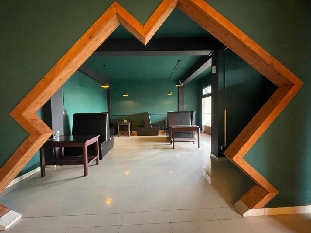 La Colline Resort Kohima 外观 照片